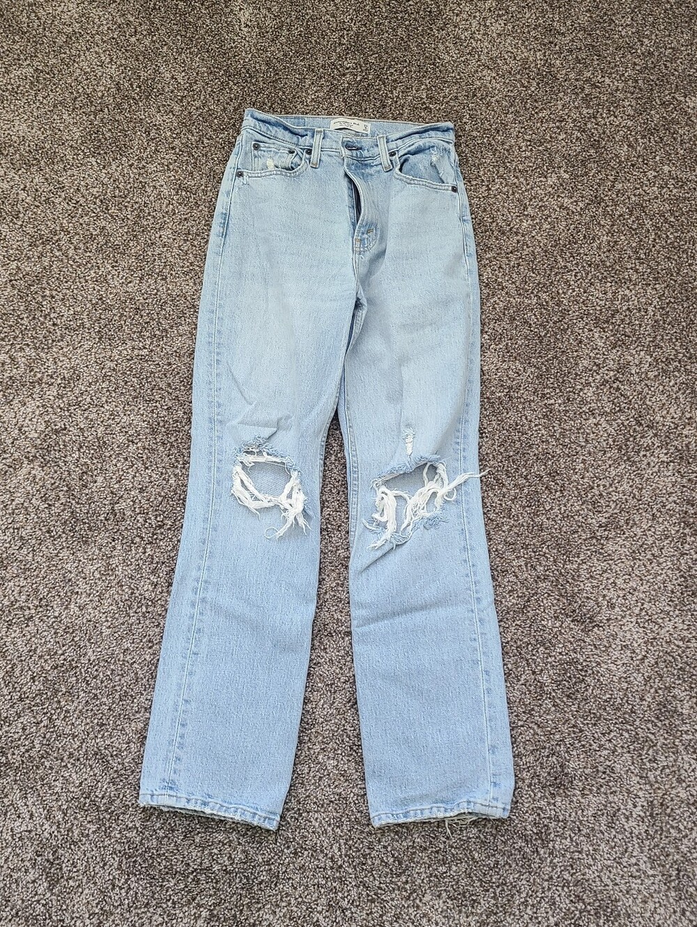 Abercrombie & Fitch Light Waah 90s Straight Ultra High Rise Jeans 25/0s
